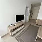 Apartmán Service Lazaro - Aguamarina 65 *
